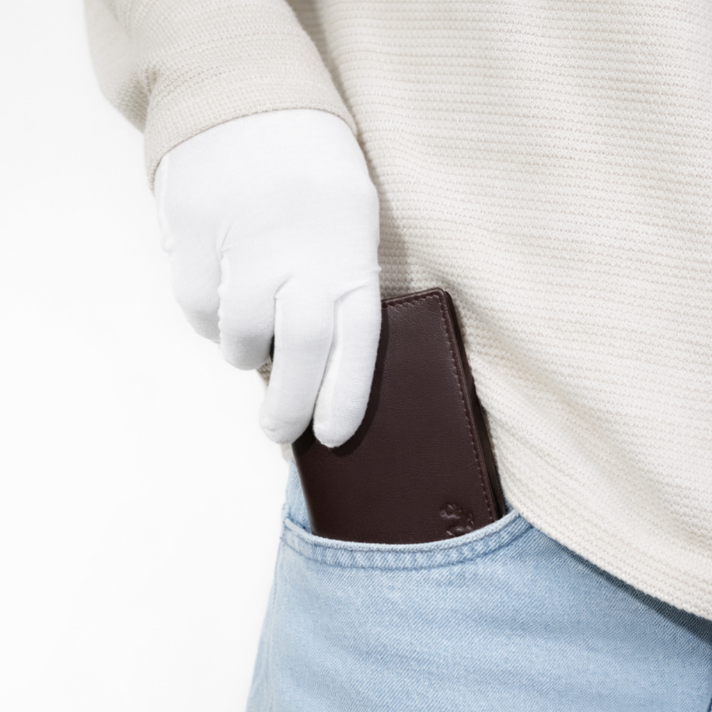 Caribou W 302 Leather Wallet best
